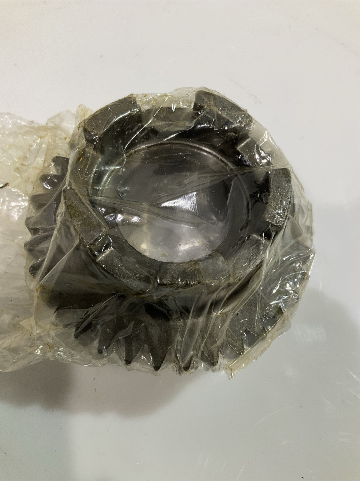 KAWASAKI  GENUINE PART  13262-0142   GEAR- TRANSMISSION SPUR  Z2M