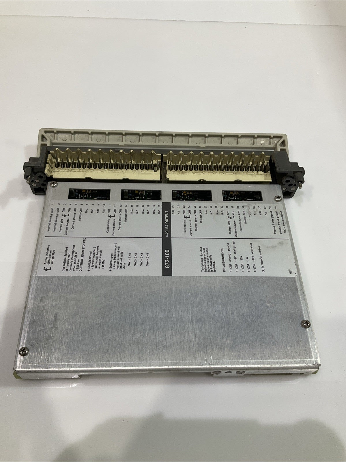 MODICON AS-B872-100 4 -20 MA ANALOG CURRENT OUTPUT MODULE Z2M