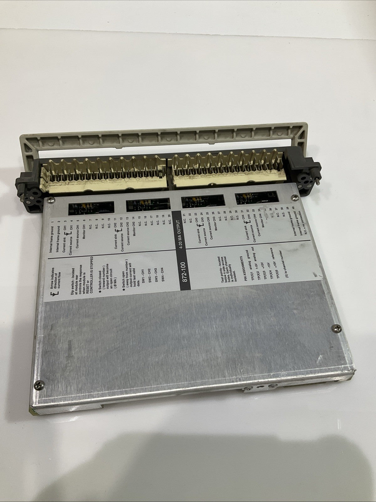 MODICON AS-B872-100 4 -20 MA ANALOG CURRENT OUTPUT MODULE Z2M