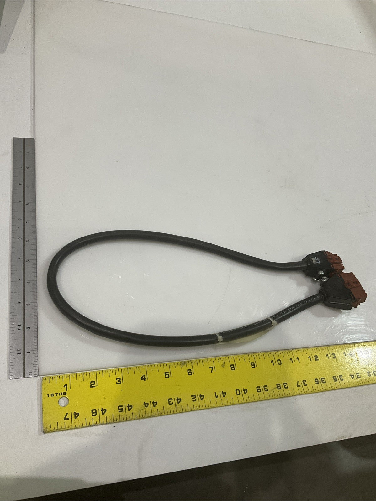 BAILEY NKD001-2 NTD001 NETWORK CABLE 300V 80C Y2M