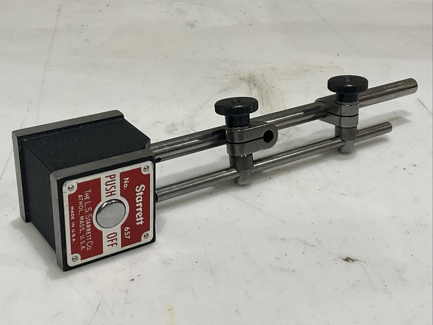 STARRETT 657 AA MAGNETIC BASE INDICATOR HOLDER Z2M