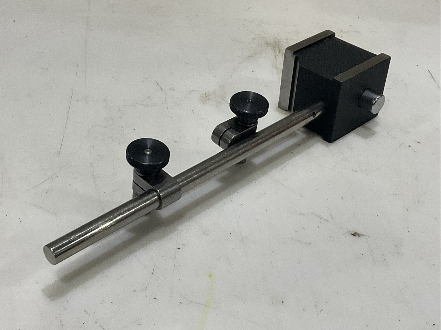 STARRETT 657 AA MAGNETIC BASE INDICATOR HOLDER Z2M