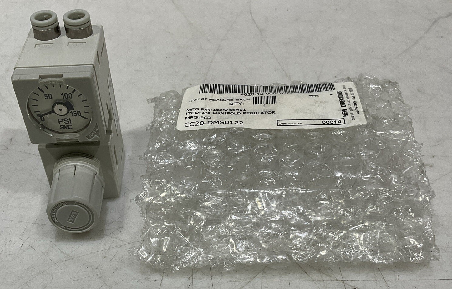 SMC ARM10F2-08G-Z COMPACT AIR MANIFOLD REGULATOR U3S