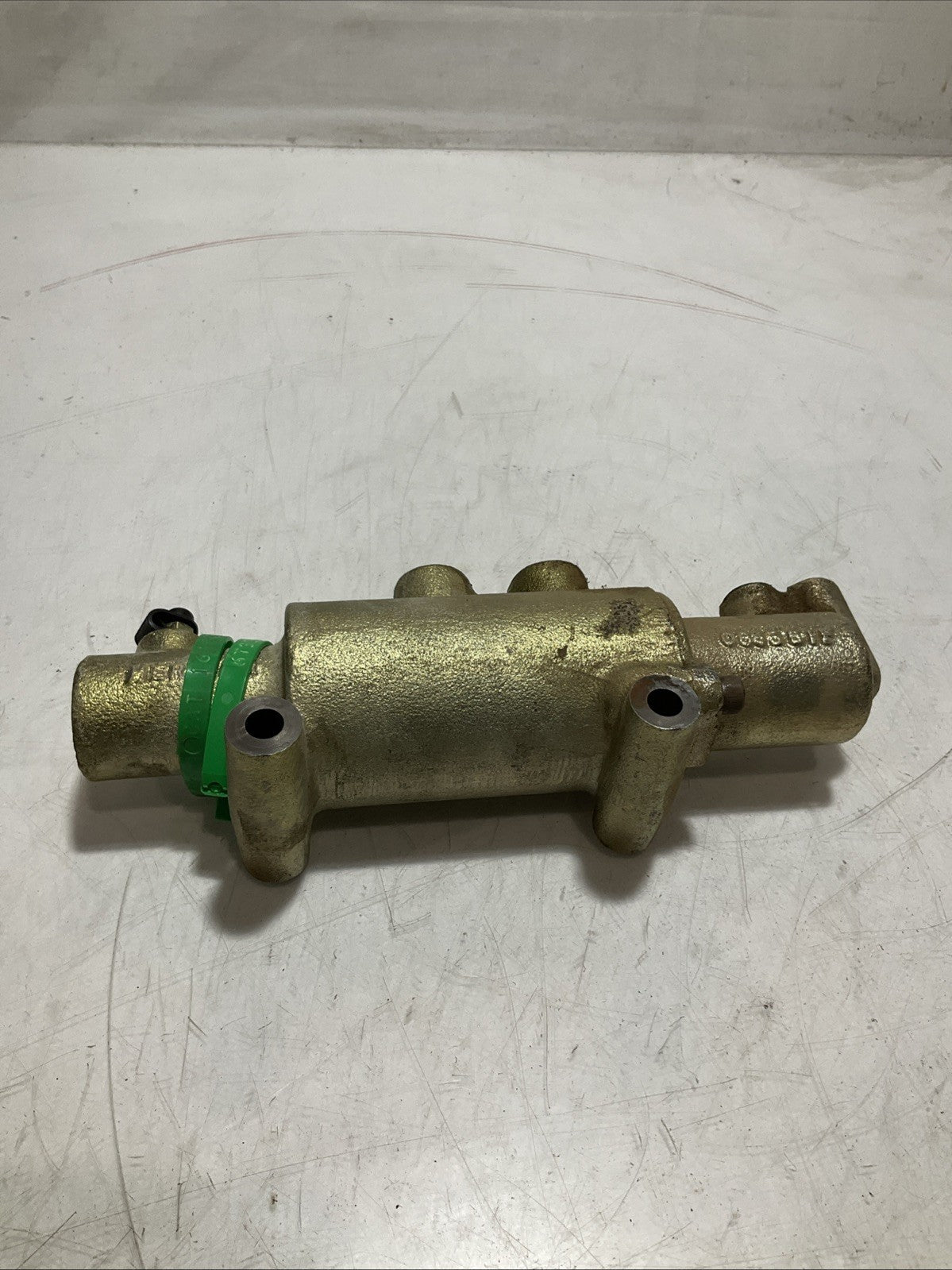 CAT-CATERPILLAR 164-9372 E CYLINDER ASSEMBLY BRAKE Y2M