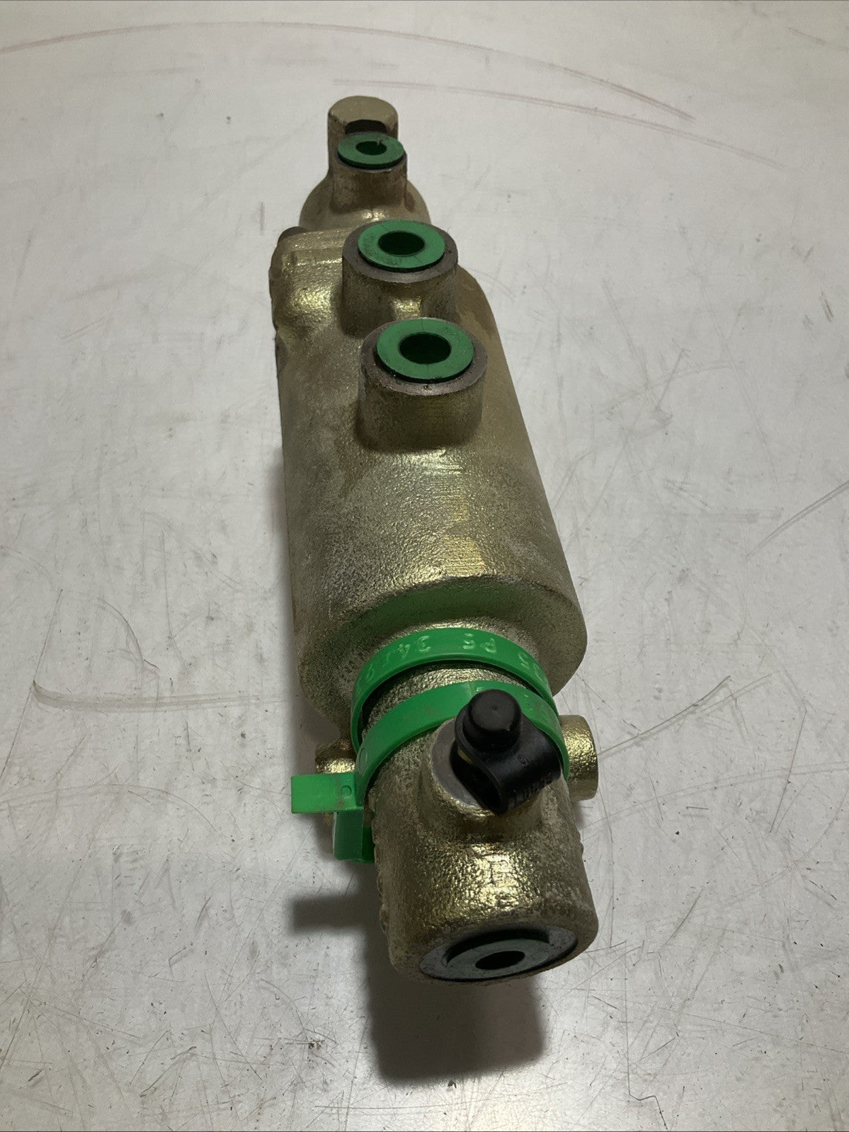 CAT-CATERPILLAR 164-9372 E CYLINDER ASSEMBLY BRAKE Y2M