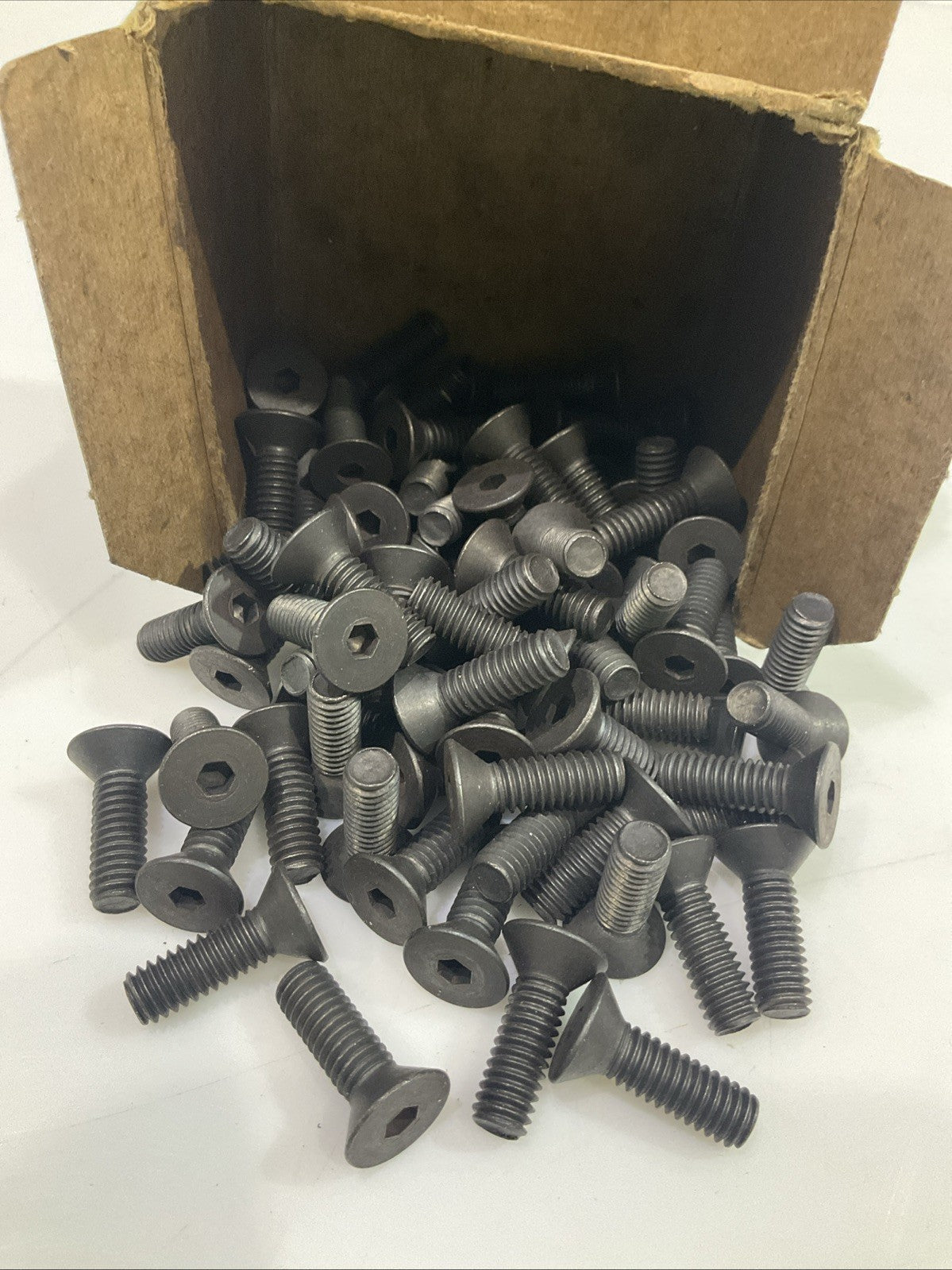 EZ-SOCKETS 5/16 - 18X7 FLAT HEAT SOCKET CAP Z2M