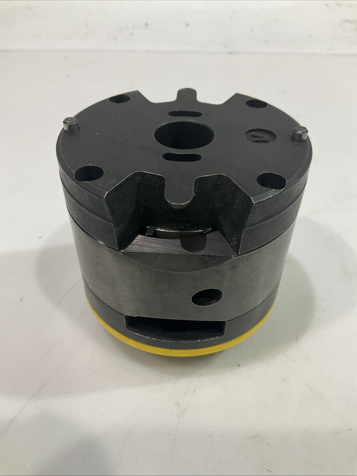 VICKERS 20V11 - WF102509 CART REAR BUNA 22 DESIGN HYDRAULIC VANE PUMP Z2M
