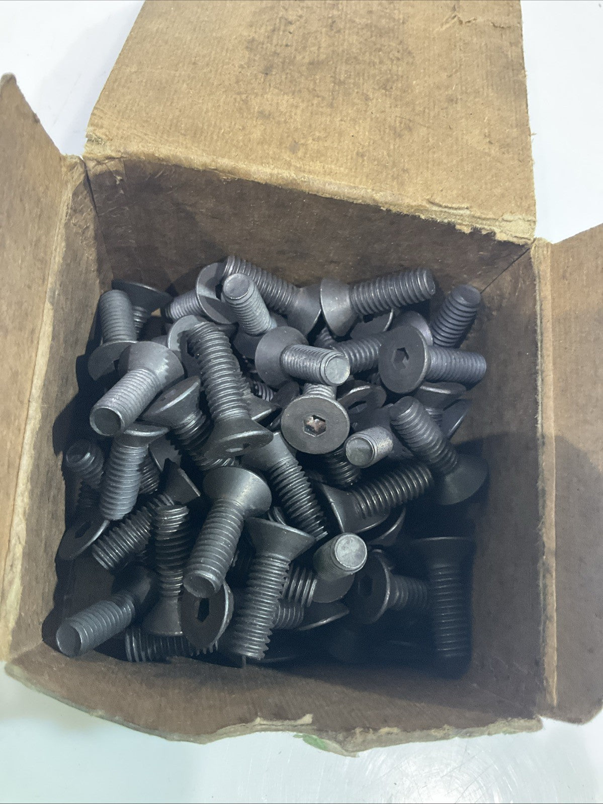 EZ-SOCKETS 5/16 - 18X7 FLAT HEAT SOCKET CAP Z2M