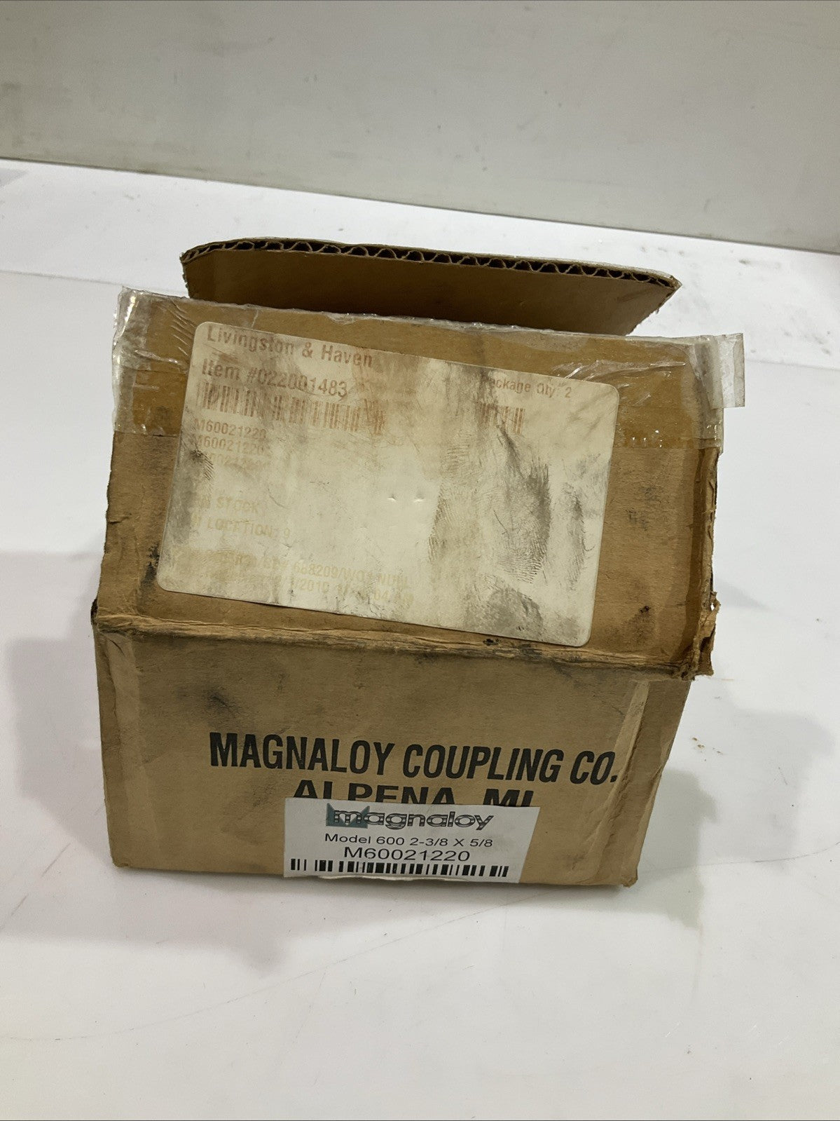 MAGNALOY 600 2-2-3/8 X5/8 FLEXIBLE COUPLING ROUND BORE HUB Z2M