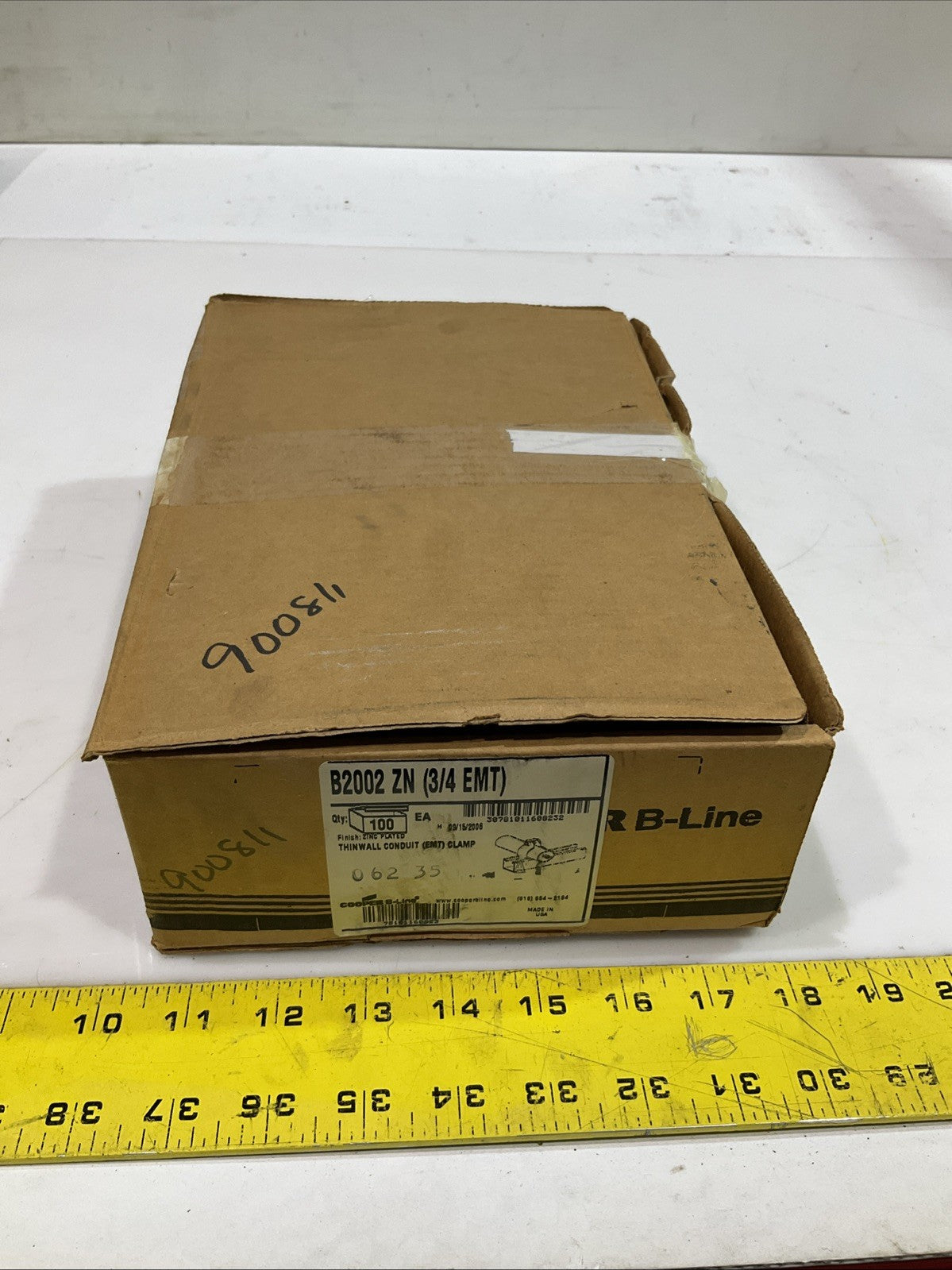 COOPER B-LINE B2002ZN 3/4EMT THINWALL CONDUIT FITING CLAMP LOT OF 14 BAGS Z2M
