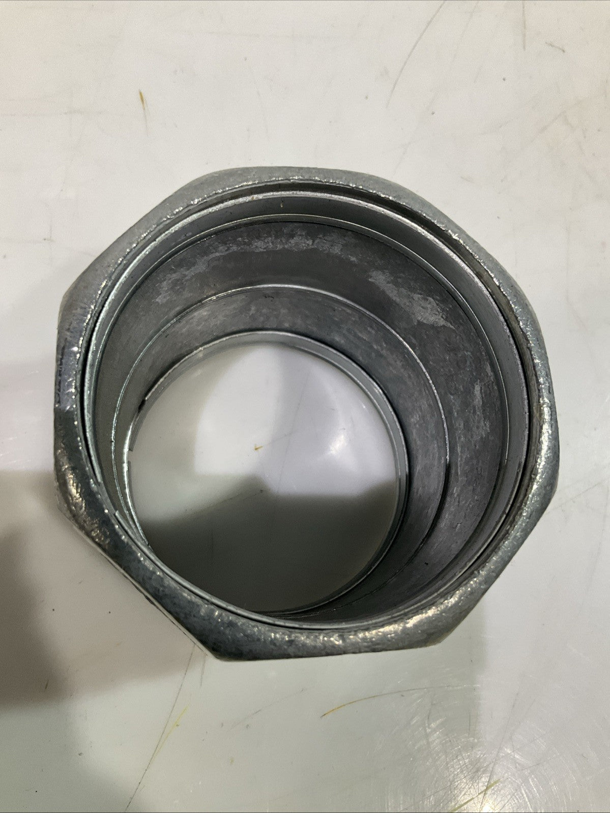 ARLINGTON 836 2-1/2 CONCRETE / RAINTIGHT COMPRESSION COUPLING CONDUIT QTY 8 Z2M