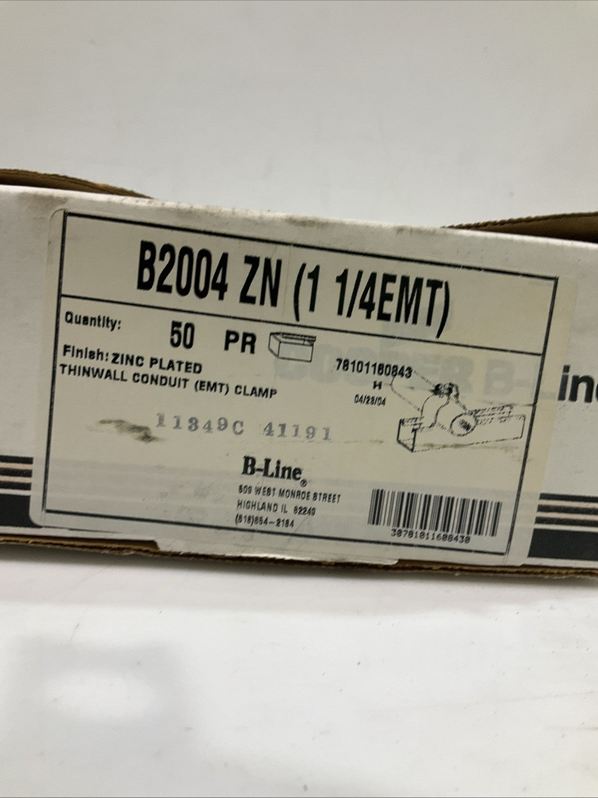 COOPER B-LINE B2004ZN-1-1/4EMT PIPE AND CONDUIT STRUT CLAMP LOT OF 4 BAGS Z2M