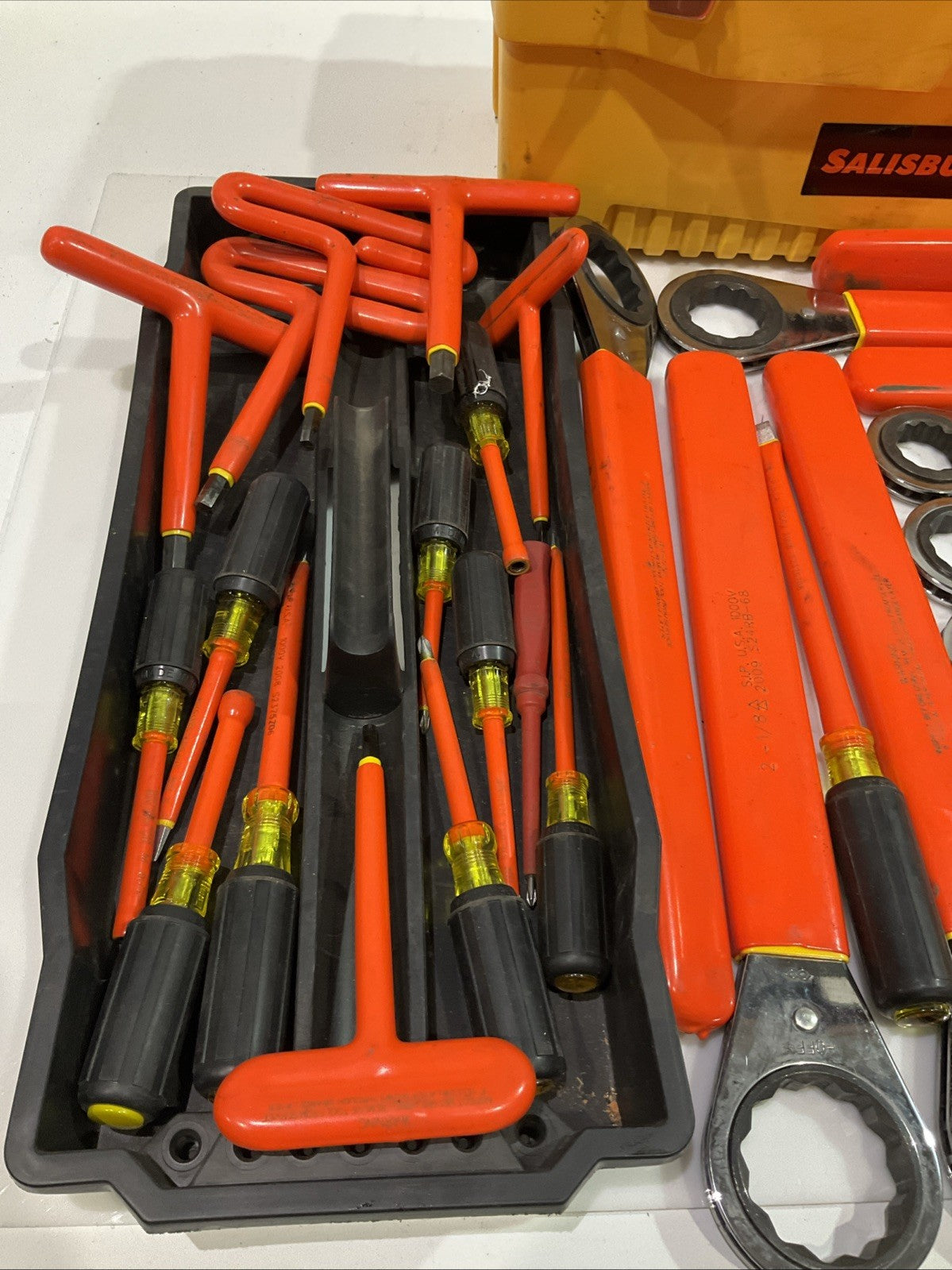 SALISBURY S24RB INSULATED TOOL KIT BOX 35 PIECES HEX & RATCHETING WRENCHS Z2M