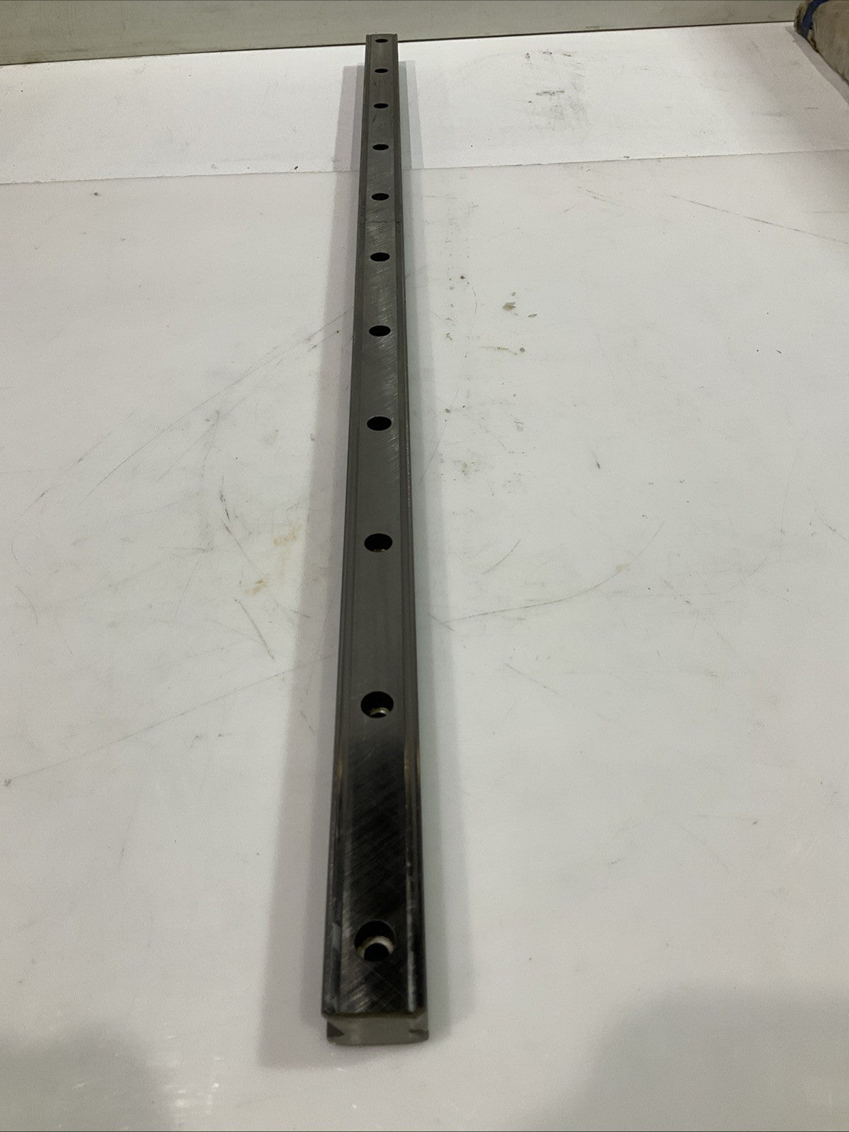 THK SR30W2SS-840L LM GUIDE LINEAR RAIL LOT OF 2 Z2M
