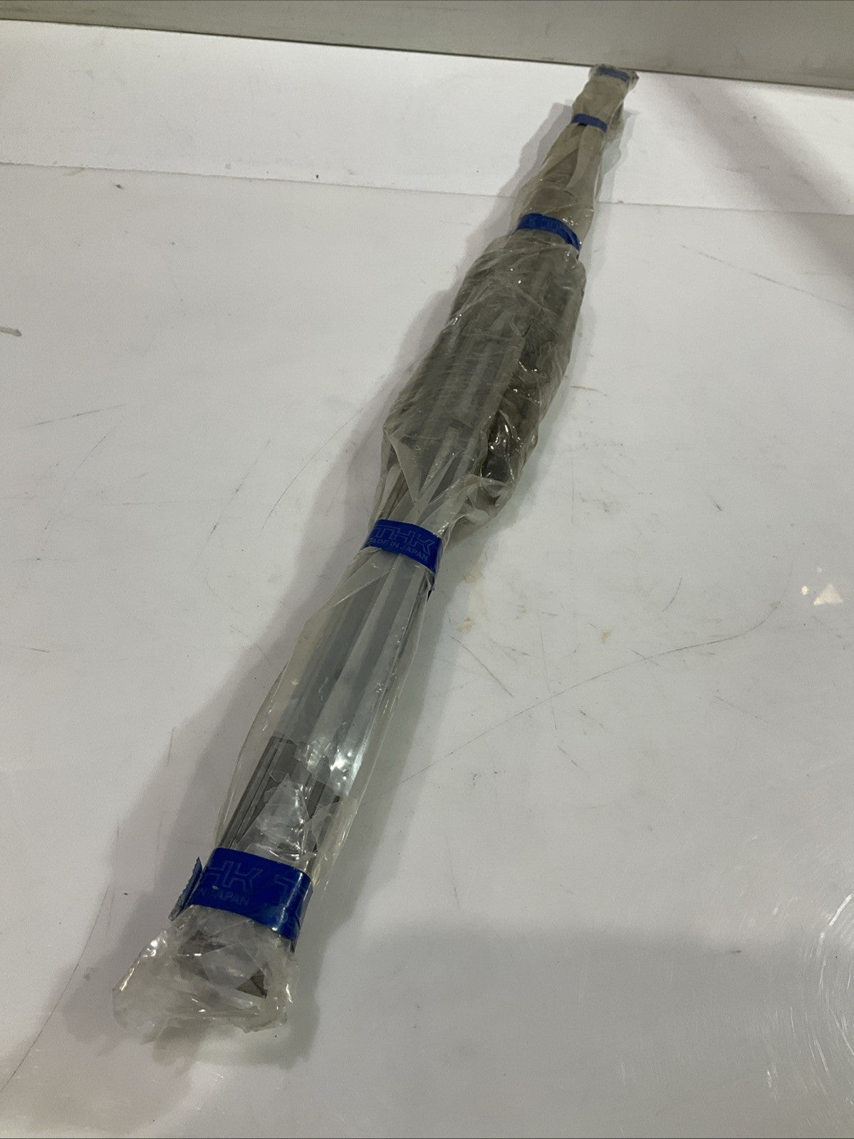 THK SR30W2SS+840L SERIES LINEAR GUIDE SYSTEM 2 BLOCKS 1 RAIL Z2M