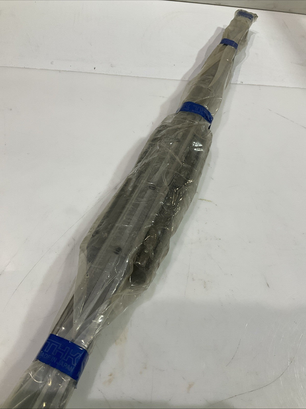 THK SR30W2SS+840L SERIES LINEAR GUIDE SYSTEM 2 BLOCKS 1 RAIL Z2M