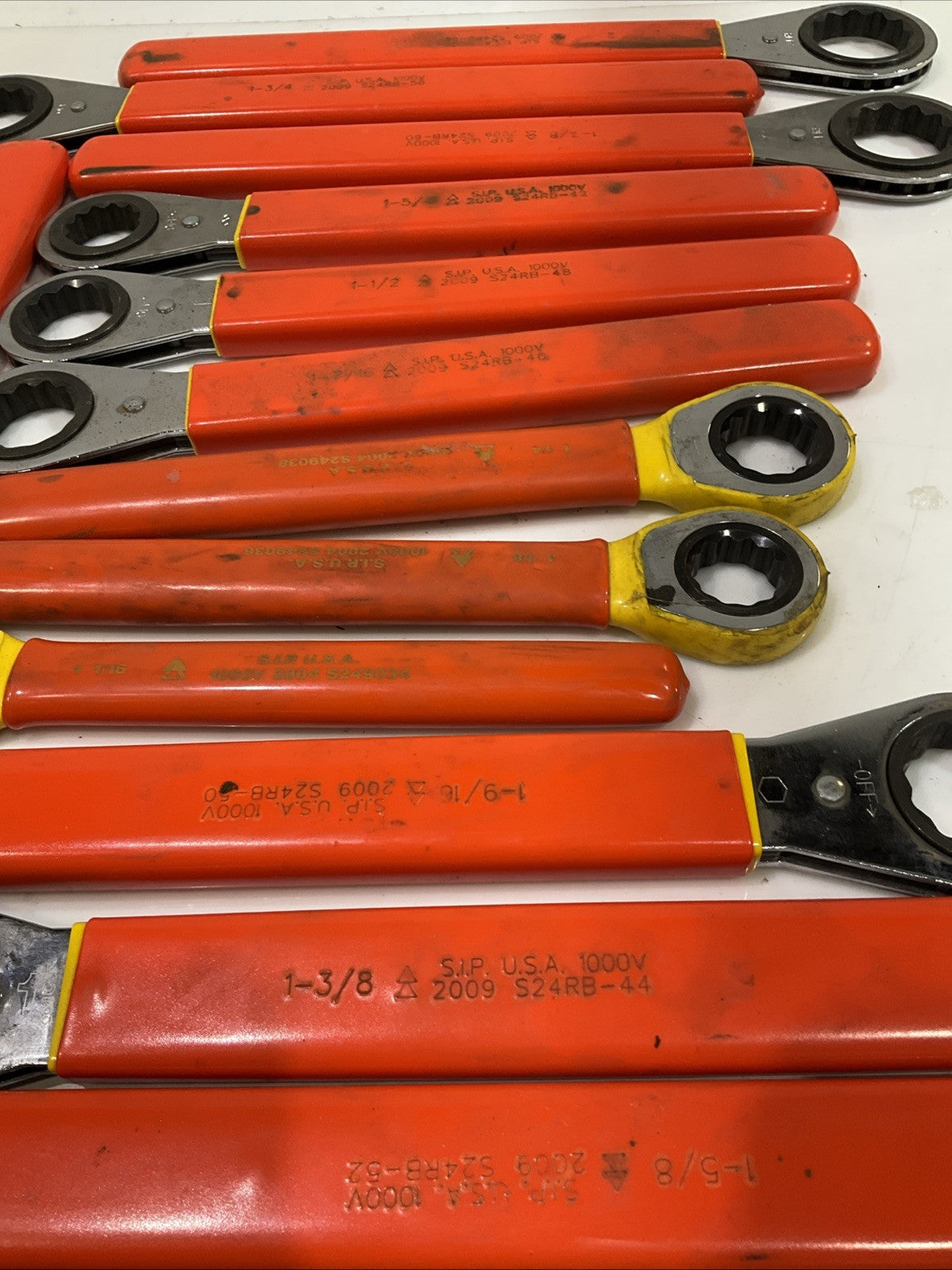 SALISBURY S24RB INSULATED TOOL KIT BOX 35 PIECES HEX & RATCHETING WRENCHS Z2M