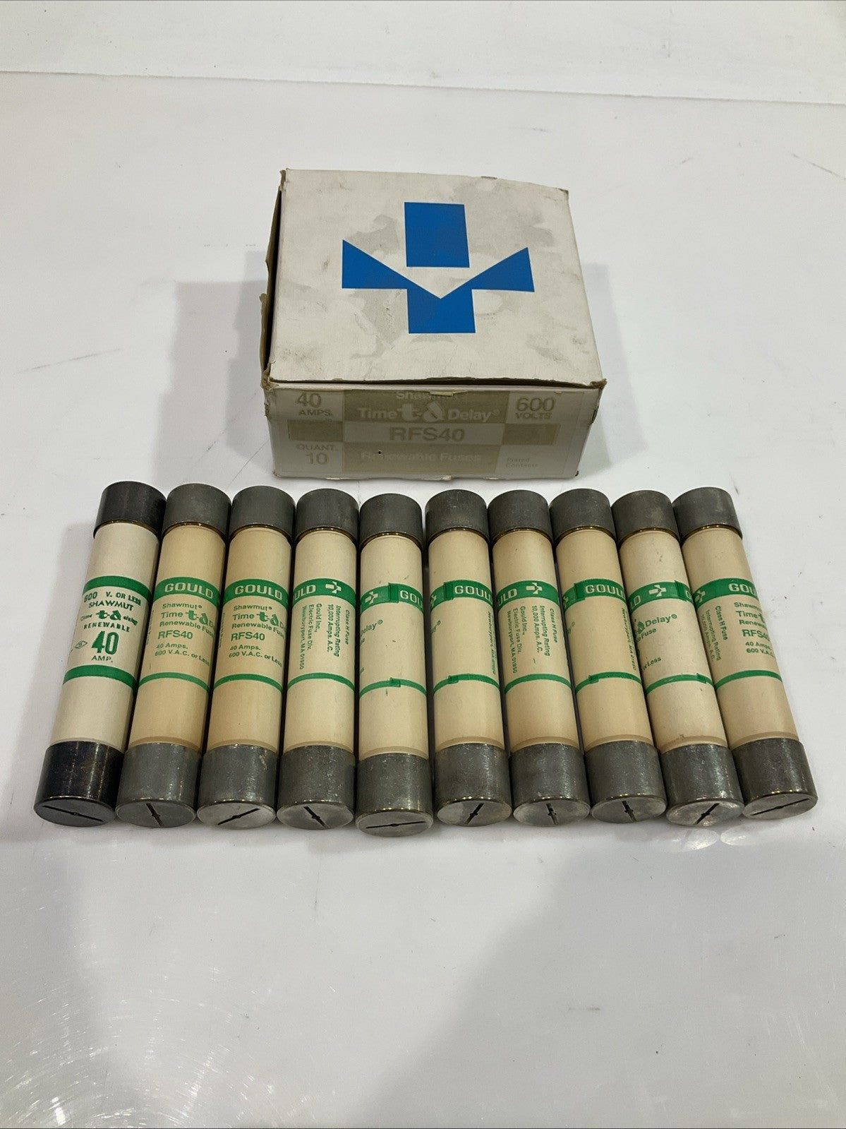 GOULD SHAWMUT FRS40 TIME DELAY RENEWABLE FUSE 40AMPS LOT OF 10 Z2M