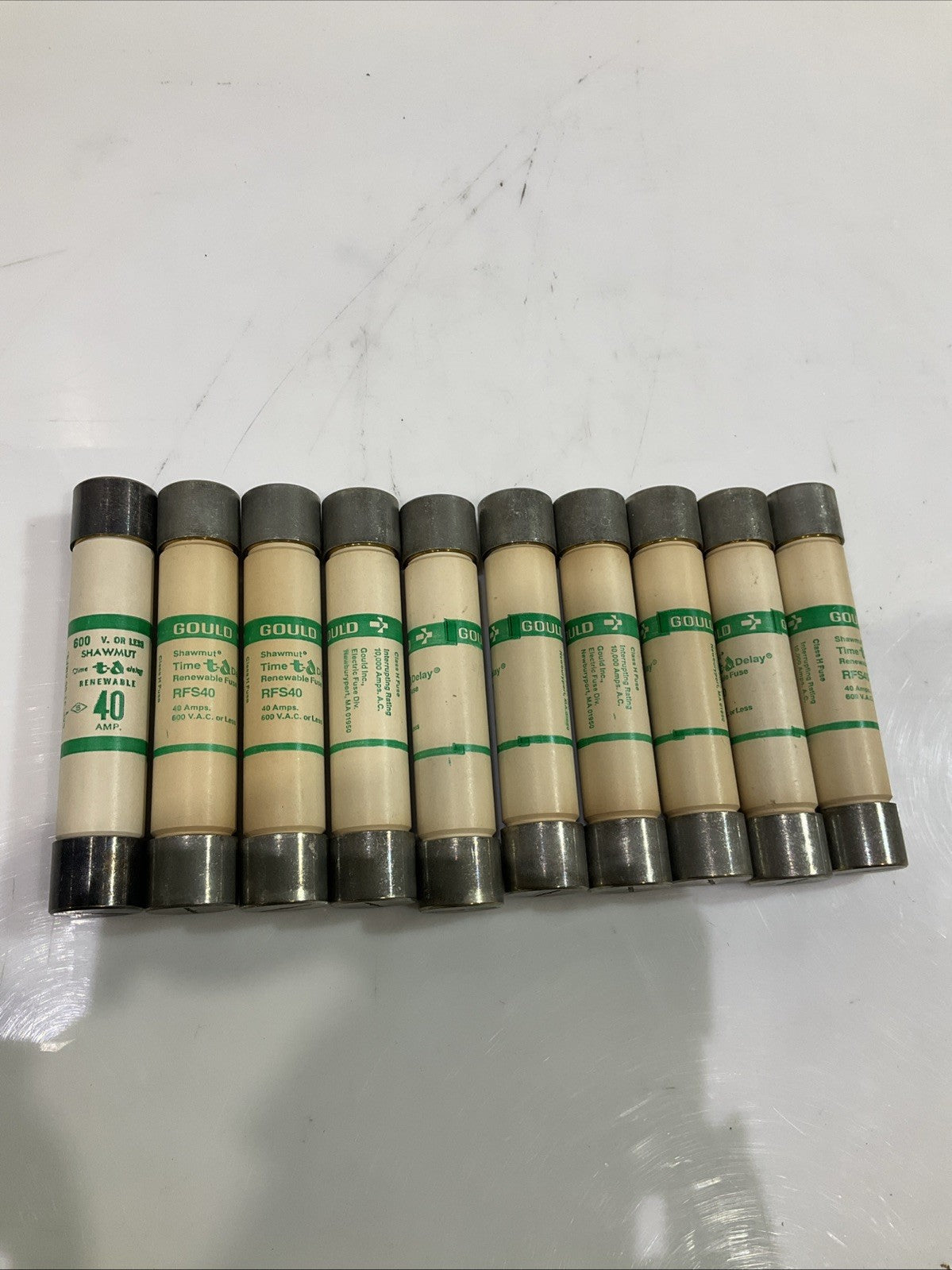 GOULD SHAWMUT FRS40 TIME DELAY RENEWABLE FUSE 40AMPS LOT OF 10 Z2M