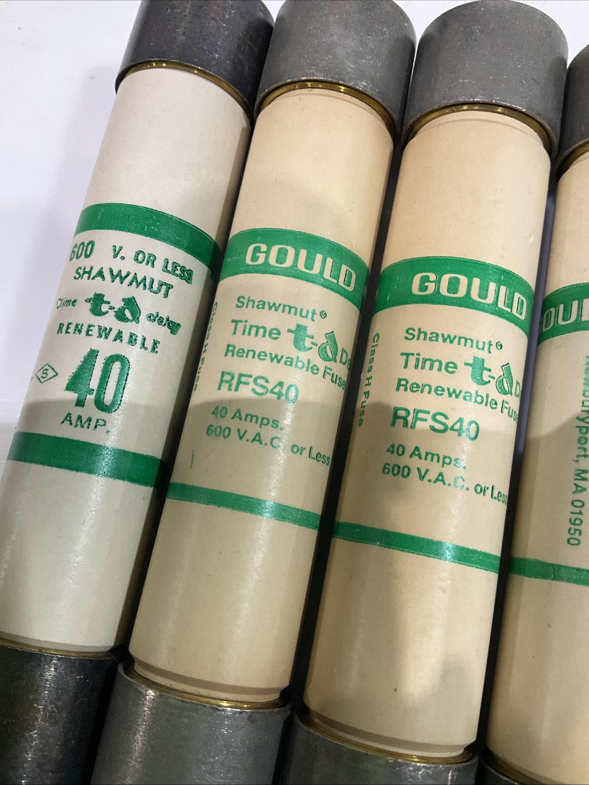 GOULD SHAWMUT FRS40 TIME DELAY RENEWABLE FUSE 40AMPS LOT OF 10 Z2M
