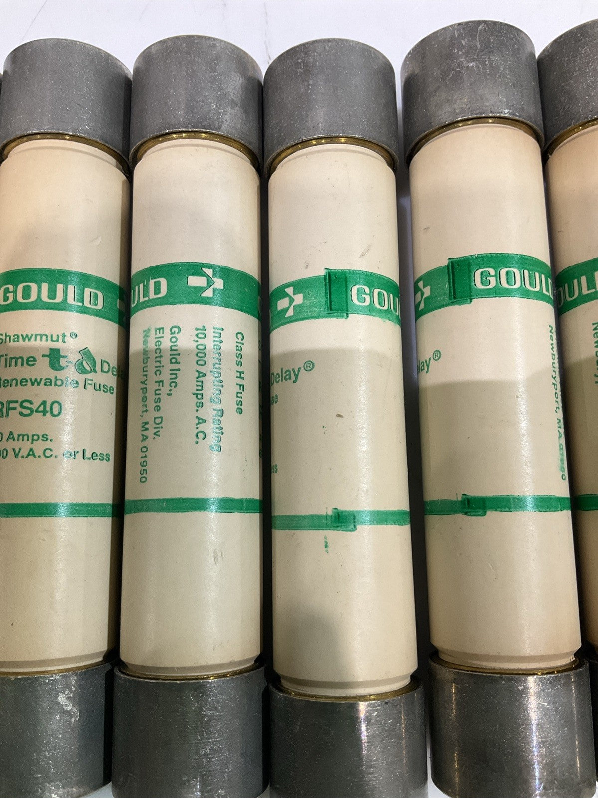 GOULD SHAWMUT FRS40 TIME DELAY RENEWABLE FUSE 40AMPS LOT OF 10 Z2M