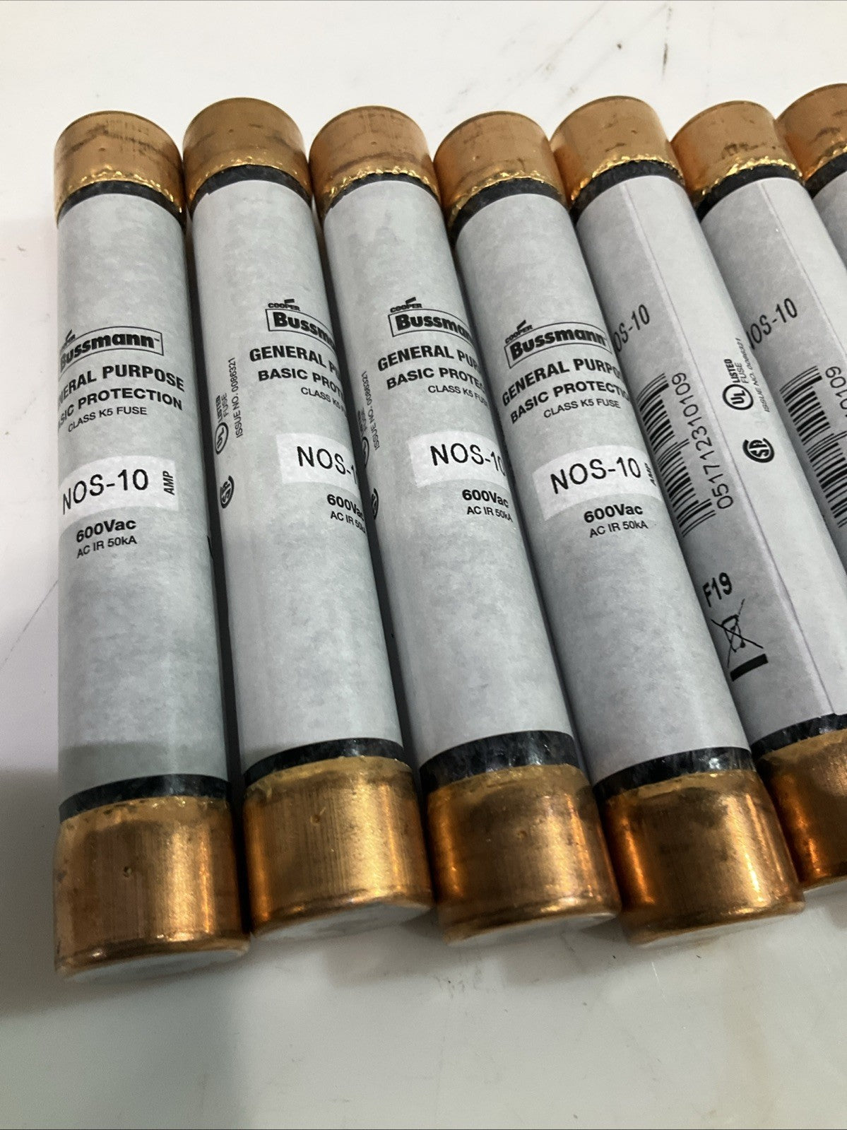 BUSSMANN NOS-10 GENERAL PURPOSE GLASS K5 FUSE LOT OF 10 Z2M