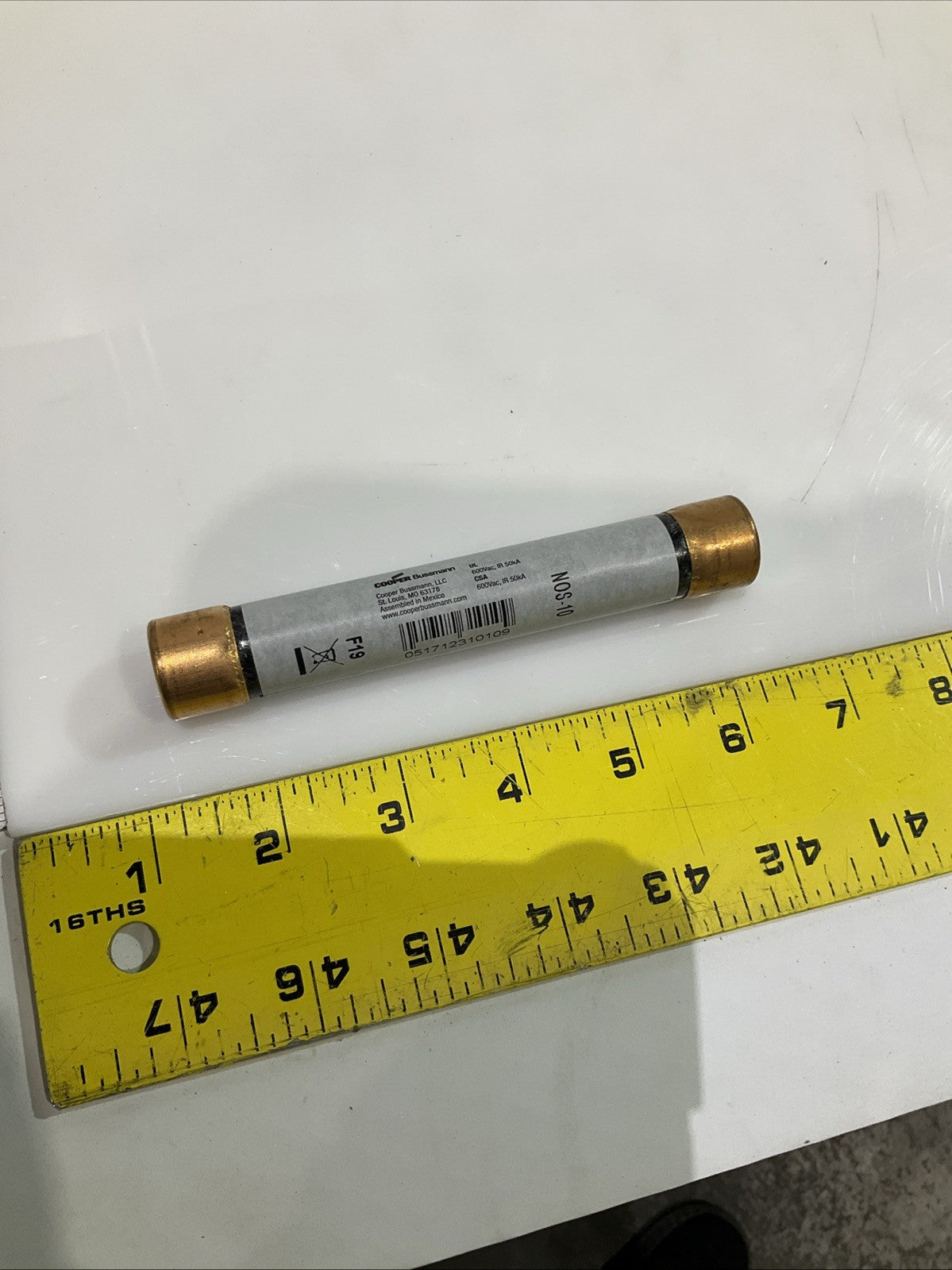 BUSSMANN NOS-10 GENERAL PURPOSE GLASS K5 FUSE LOT OF 10 Z2M