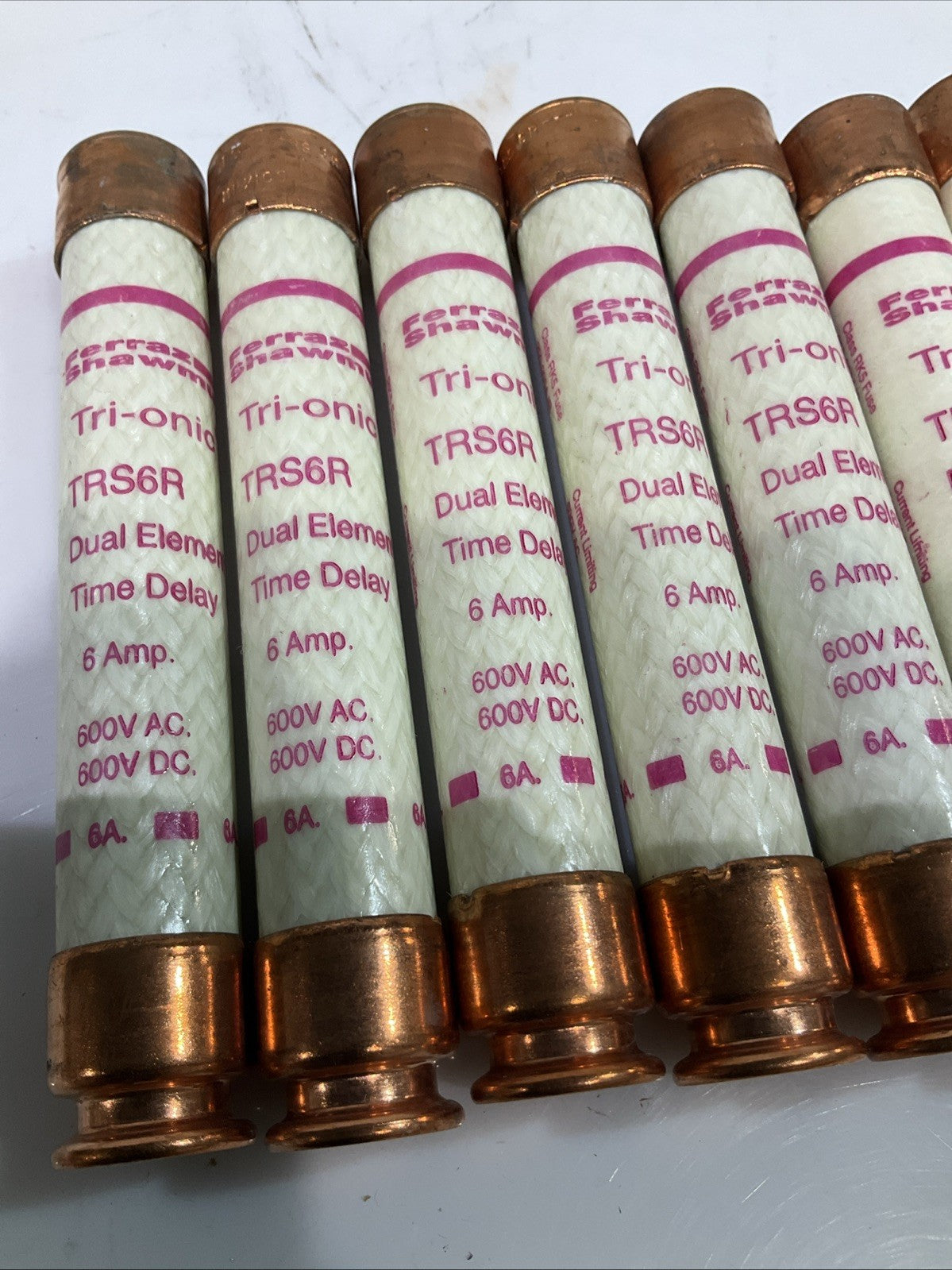 FERRAZ SHAWMUT TRS6R DUAL ELEMENT TIME DELAY 6AMP 600VAC LOT OF 10 Z2M