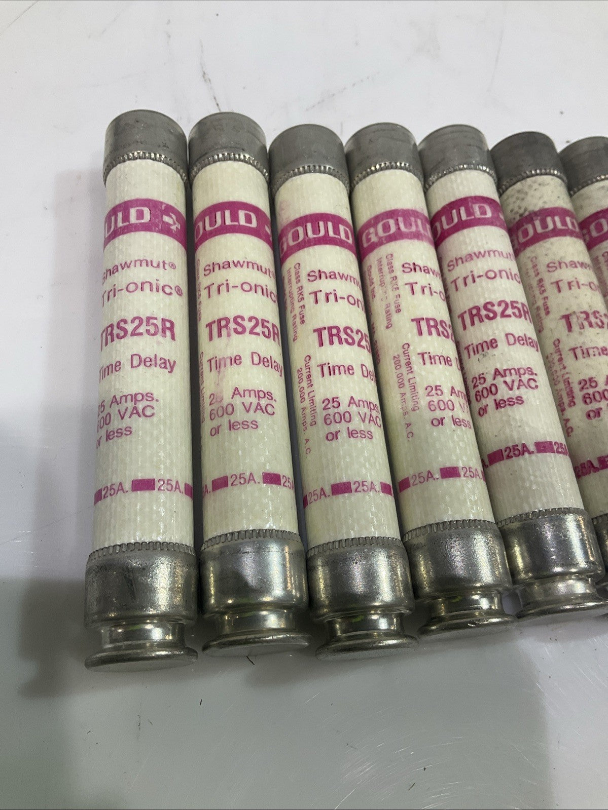 GOULD SHAWMUT TRS25R TIME DELAY FUSE CLASS RK5 25AMP 600VAC LOT OF 7 Z2M