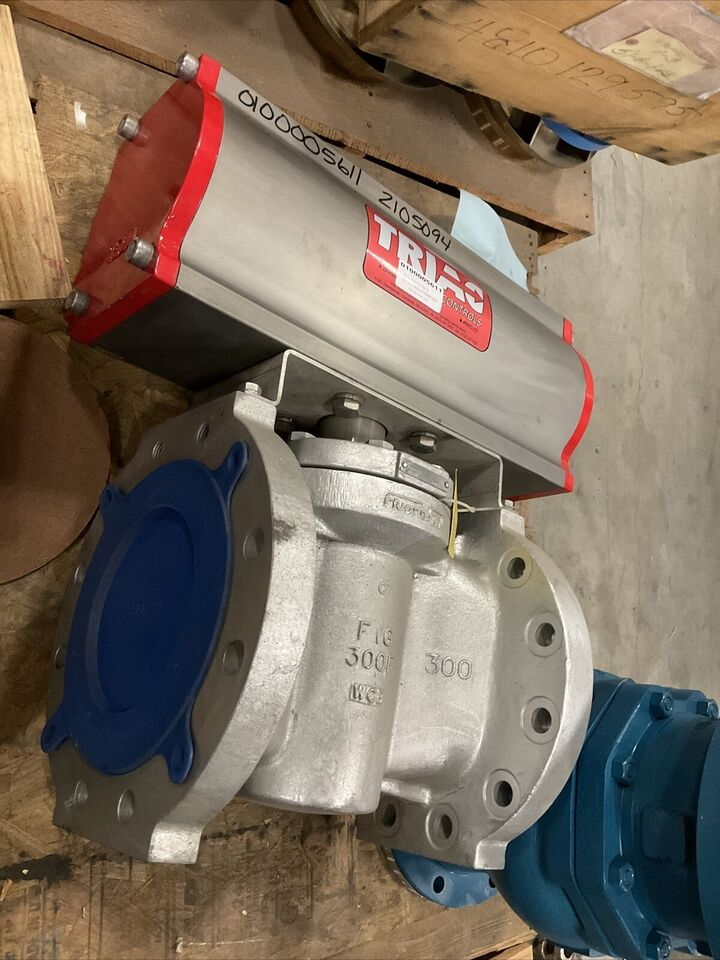 FLUOROSEAL 8" PLUG VALVE 15/020114C 8-R302F WITH TRIAC ACTUATOR 2R3500DA