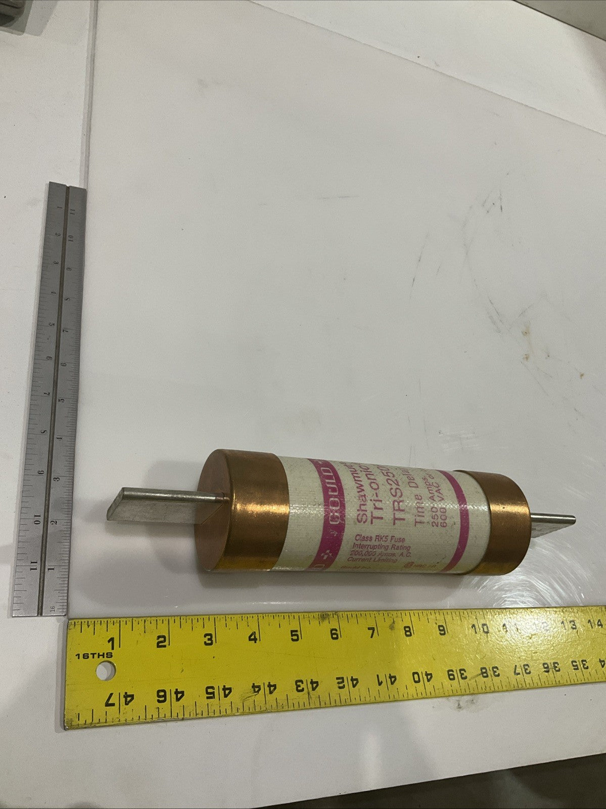 GOULD SHAWMUT TRS250R TIME DELAY 250AMPS 600VAC CLASS RK5 FUSE Z2M