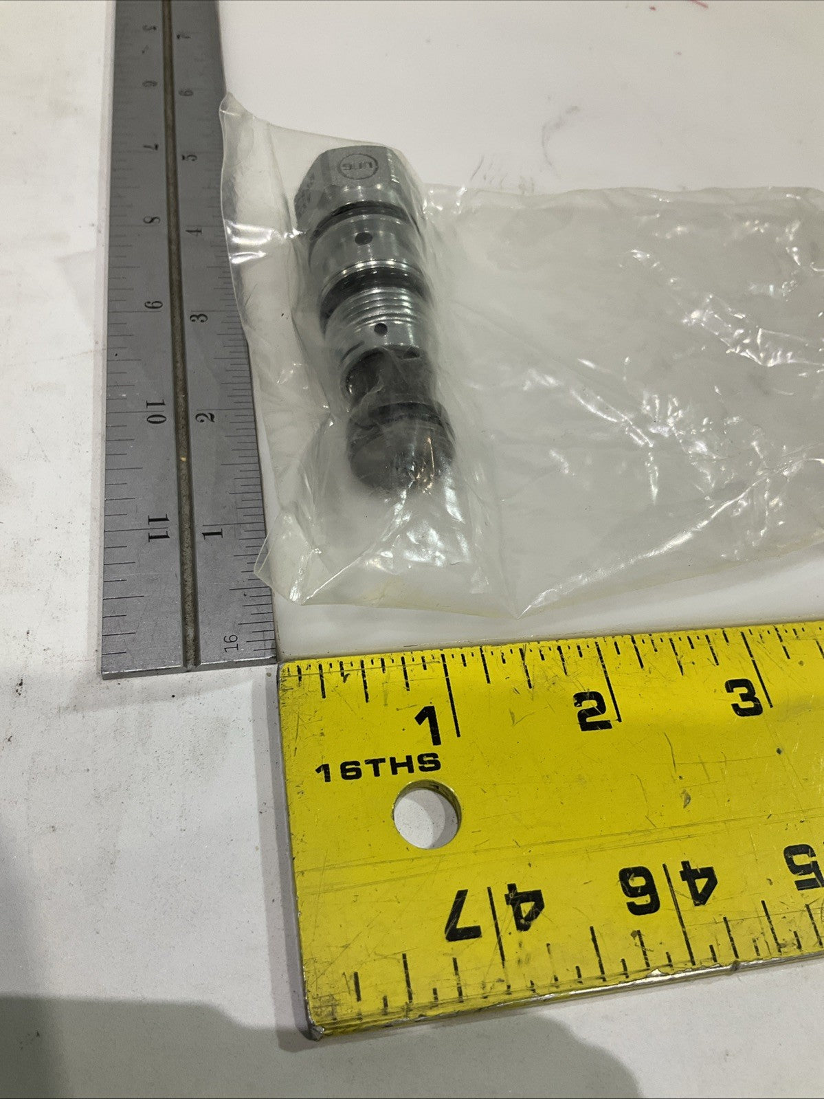 SUN HYDRAULICS CSAB XXV 31882 COUNTERBALANCE HYDRAULIC VALVE LOT OF 3 Z2M