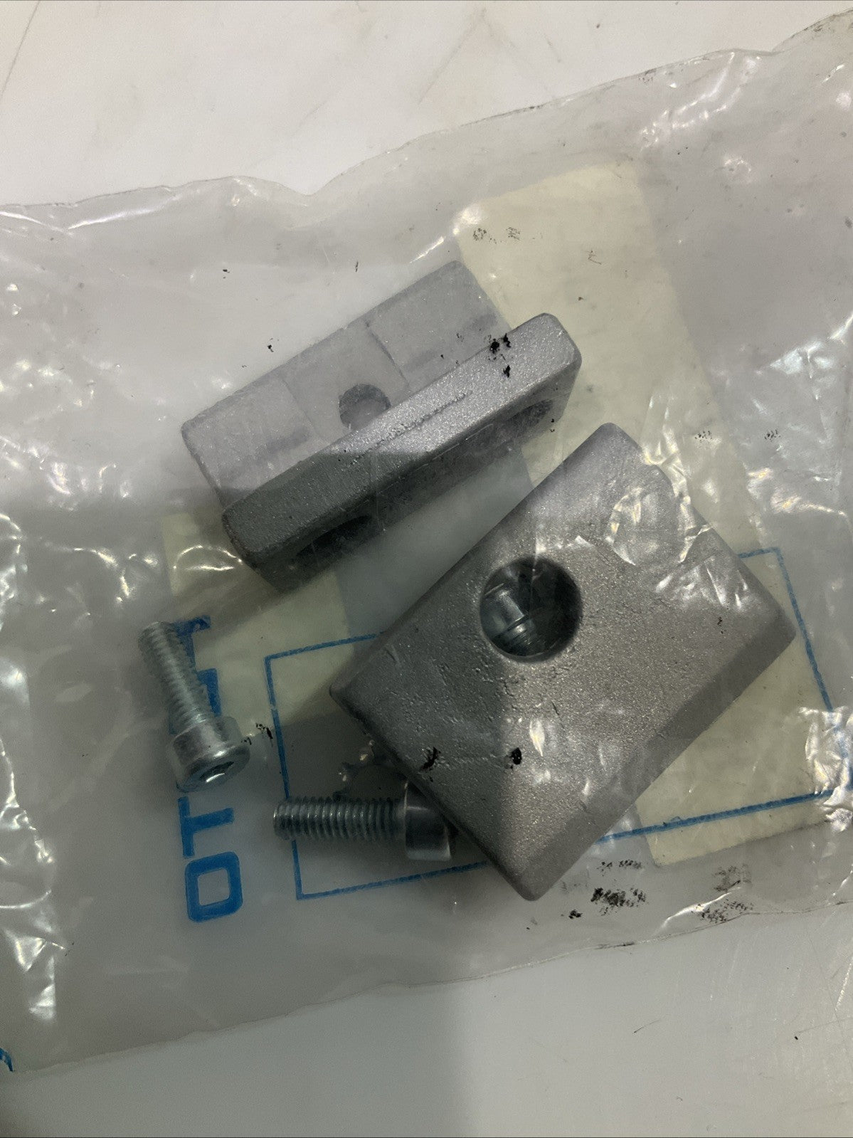 FESTO 36173 SMBU 1-B SENSORS DNGU / DNU MOUNTAIN KIT SENSORS LOT OF 6 Z2M