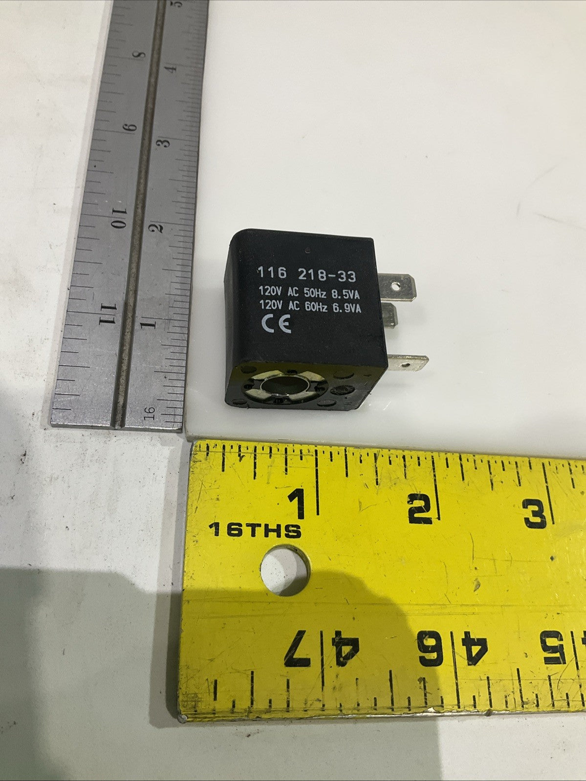 IR 116-218-33 SOLENOID VALVE COIL 120VDC 50/60HZ LOT OF 8 Z2M