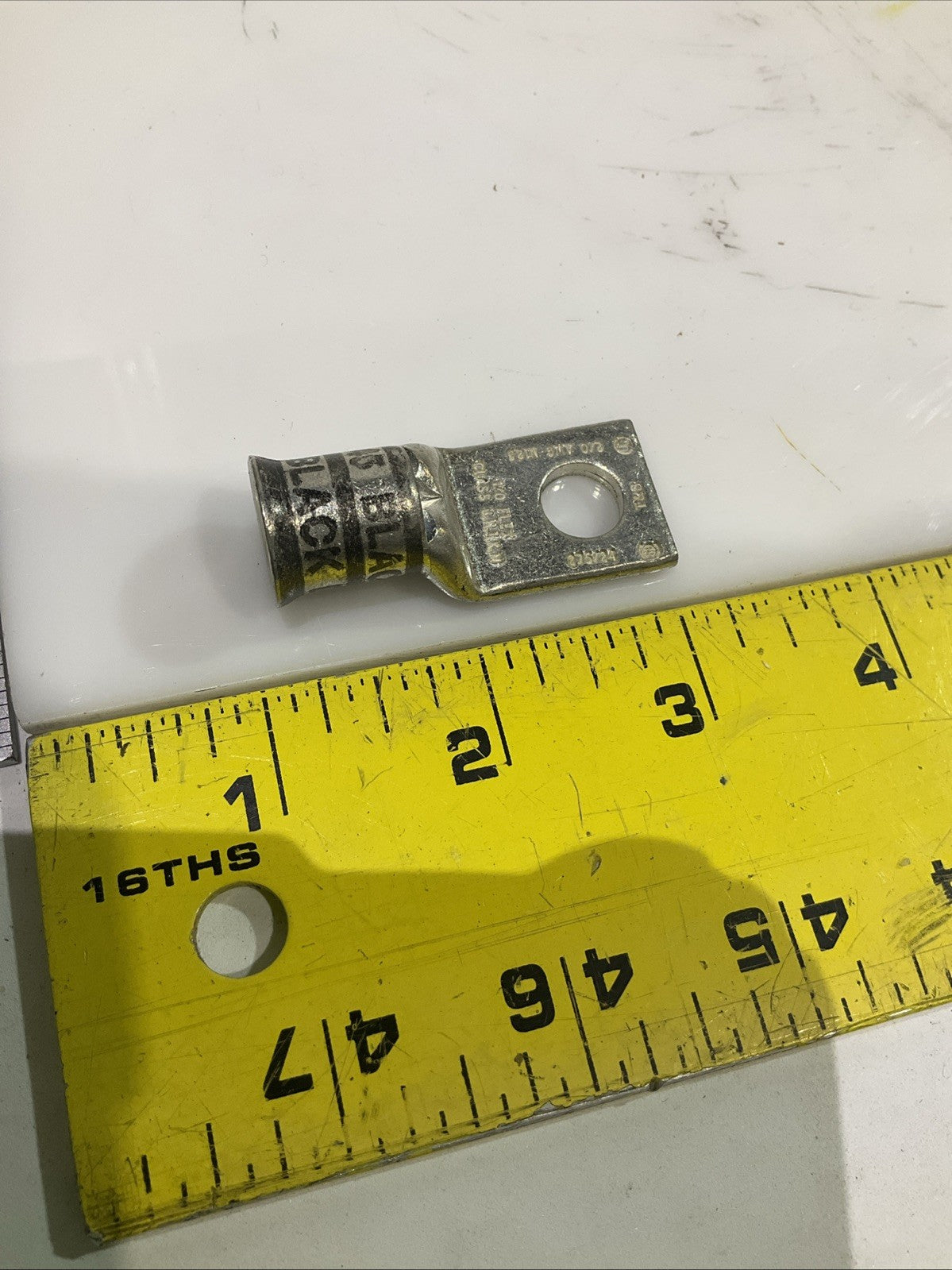 THOMAS & BETTS 5411010BS HOLE STANDARD BELLED BARREL LOT OF 16 Z2M