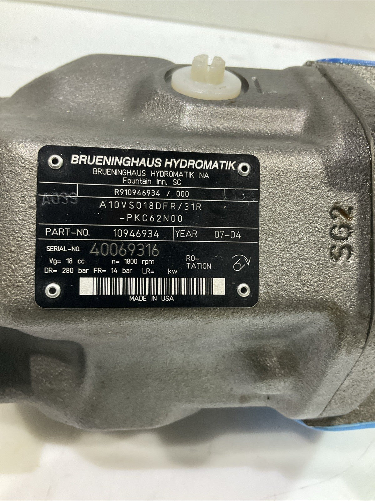 BRUENINGHAUS HYDROMATIK R910946934 SN 40069316 HYDRAULIC PISTON PUMP Z2M