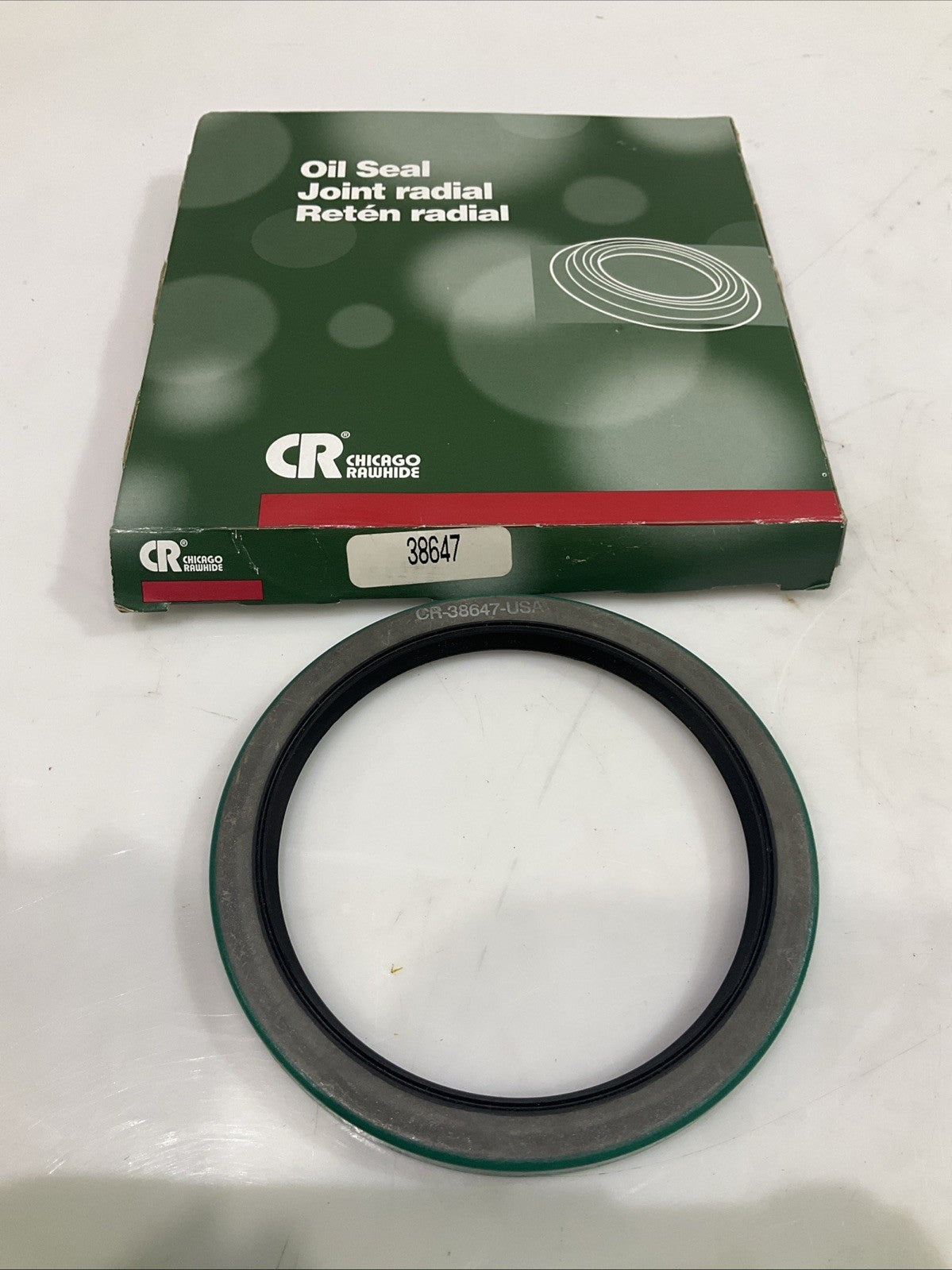 CR- CHICAGO RAWHIDE 38647 RADIAL SHAFT OIL SEAL LOT OF 2 Z2M