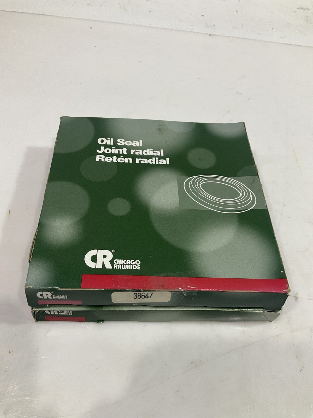 CR- CHICAGO RAWHIDE 38647 RADIAL SHAFT OIL SEAL LOT OF 2 Z2M