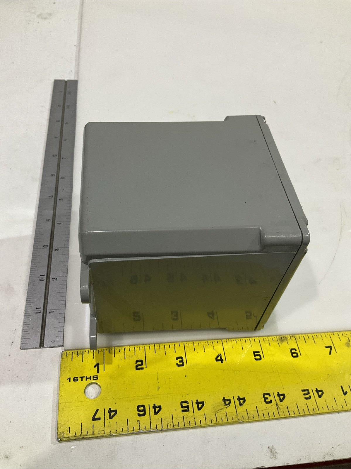 CARLON E987N GRAY 5X5X5 JUNCTION BOX LOT OF 4 Z2M