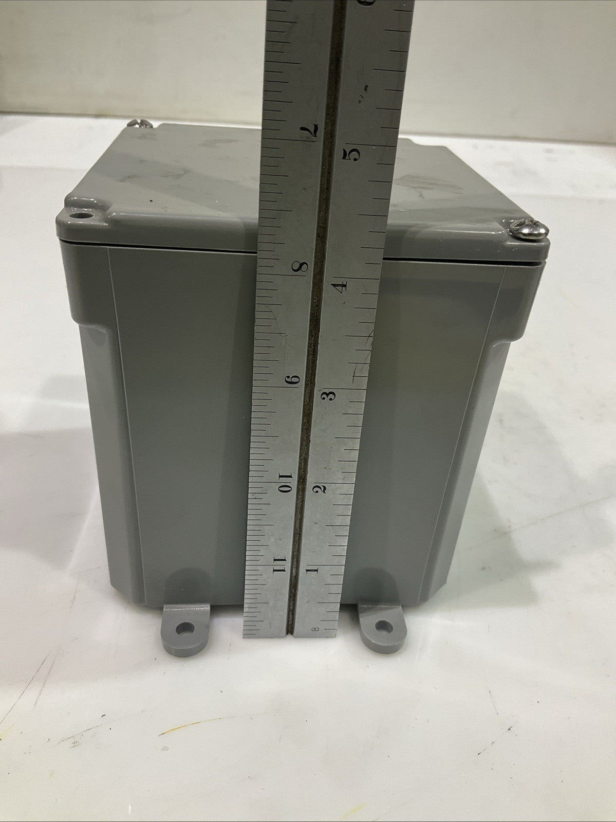 CARLON E987N GRAY 5X5X5 JUNCTION BOX LOT OF 4 Z2M