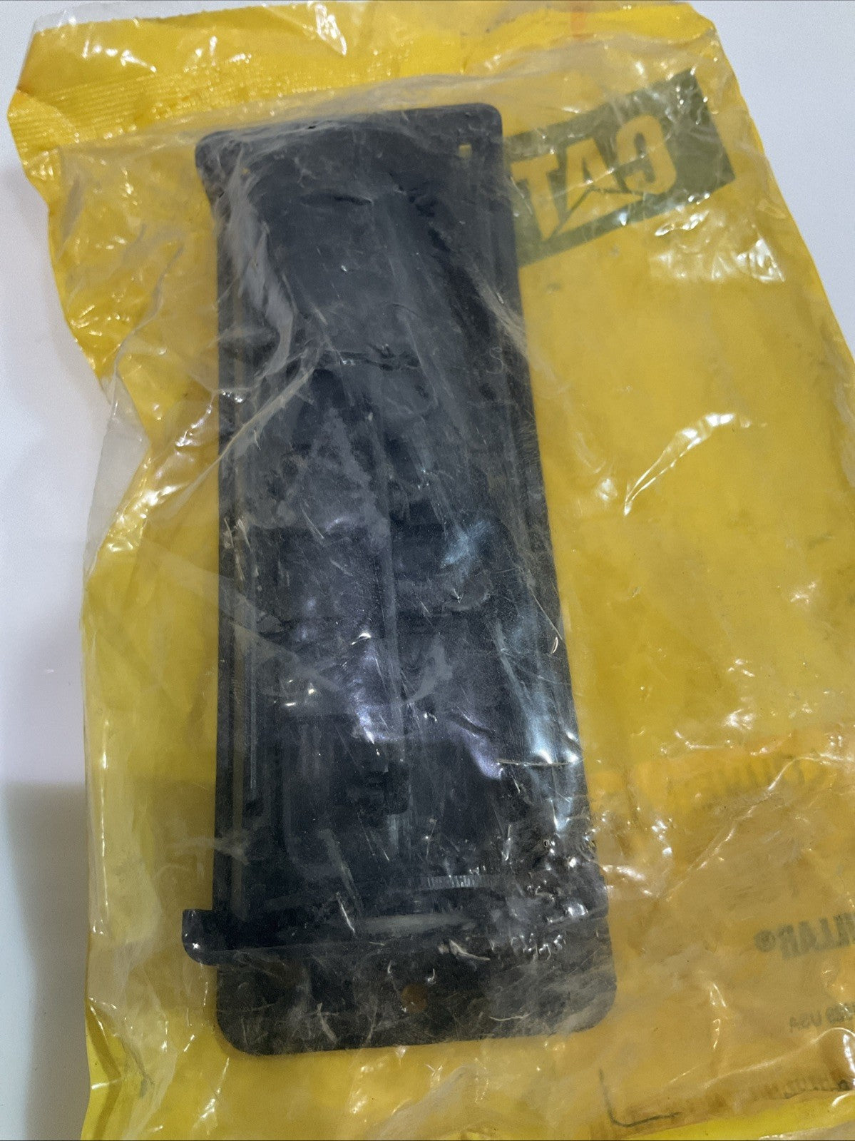 CAT-CATERPILLAR 422-2152 LONG VENT LOUVER FOR HEAT DISTRIBUTOR DUCT QTY 3 Z2M