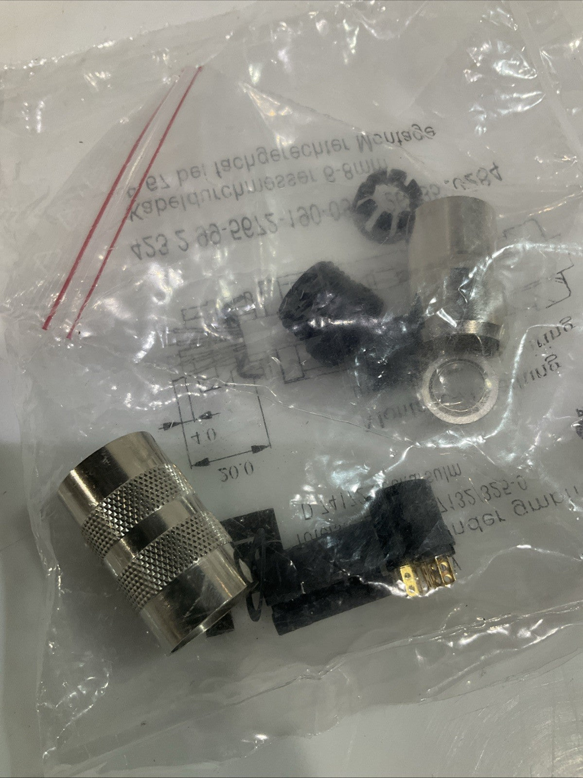BALLUFF 782008 BKS-S32M-00 STRAIGHT CONNECTOR TERMINAL PIN STECKVERBINDER Z2M
