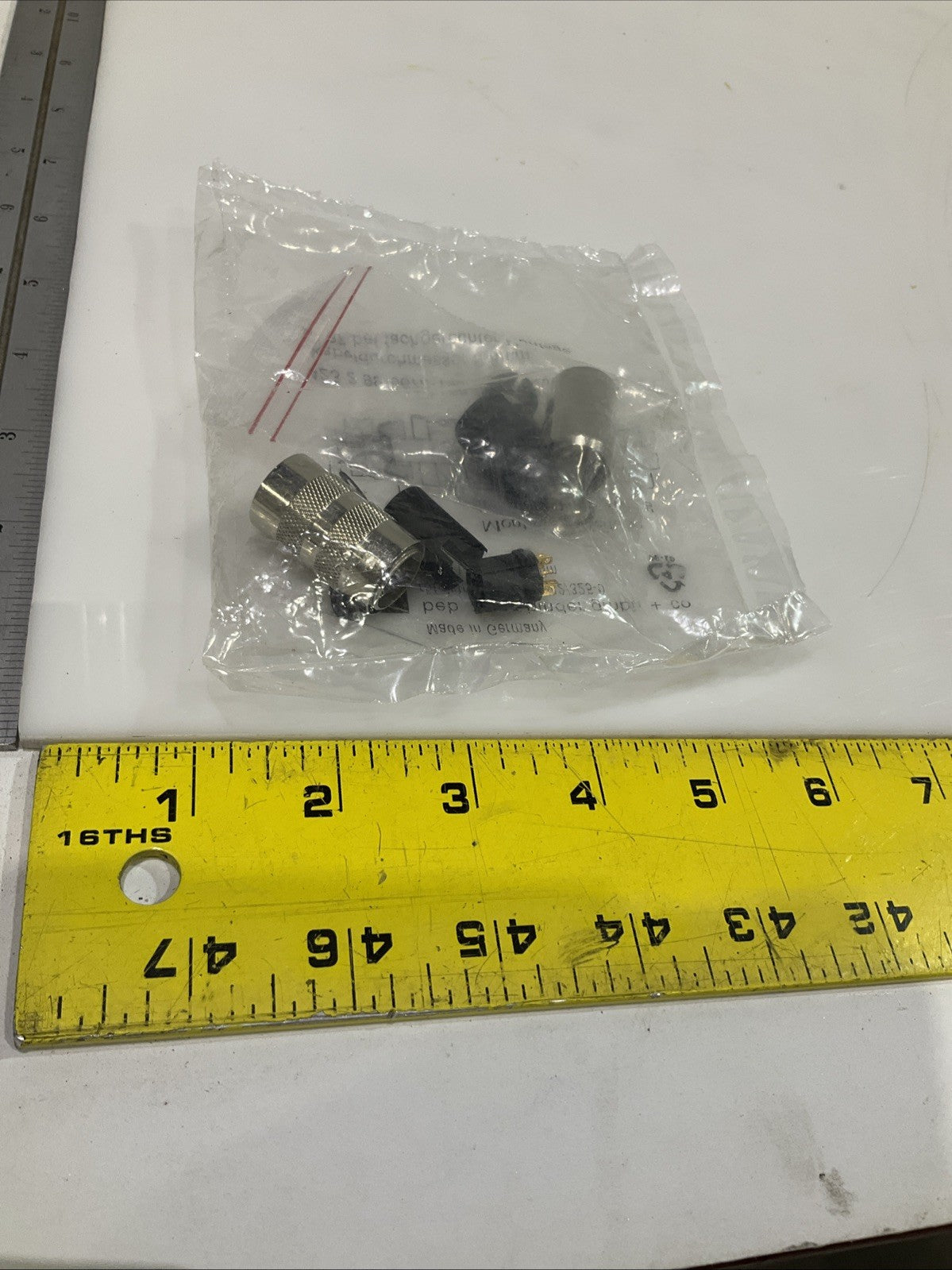 BALLUFF 782008 BKS-S32M-00 STRAIGHT CONNECTOR TERMINAL PIN STECKVERBINDER Z2M