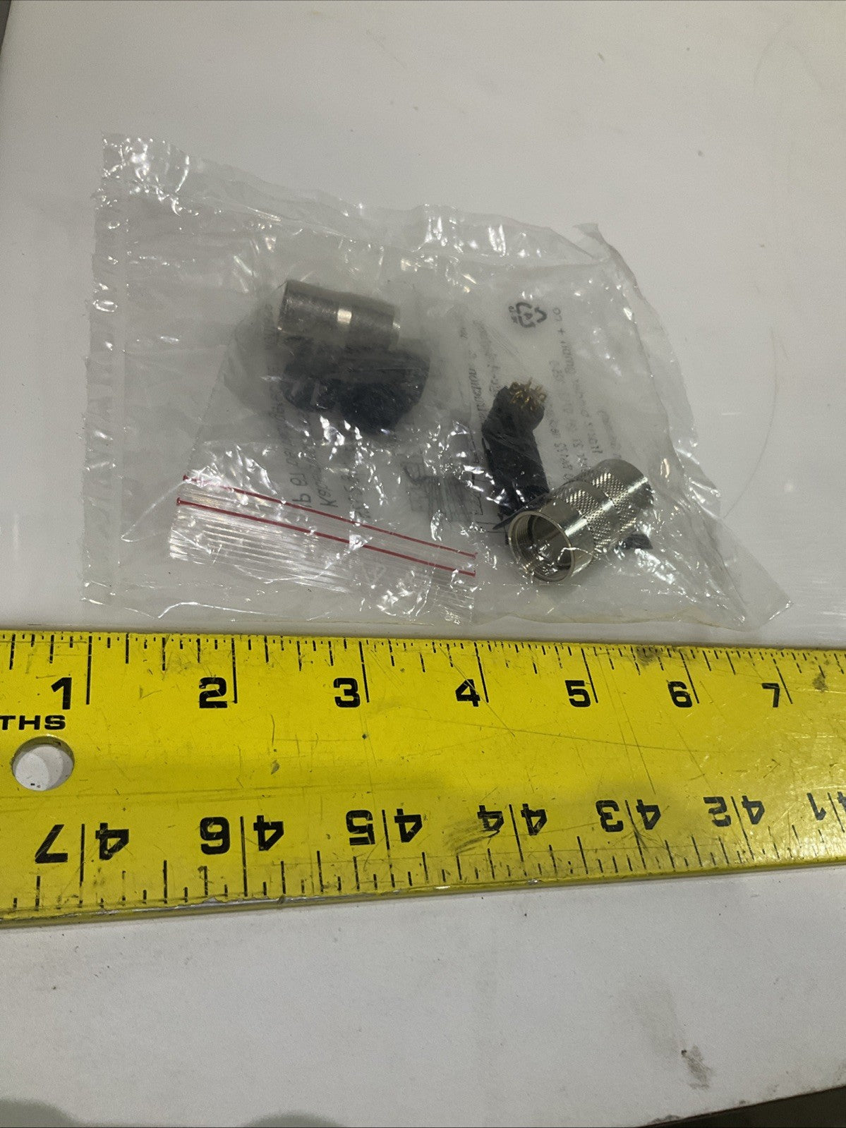 BALLUFF 782008 BKS-S32M-00 STRAIGHT CONNECTOR TERMINAL PIN STECKVERBINDER Z2M