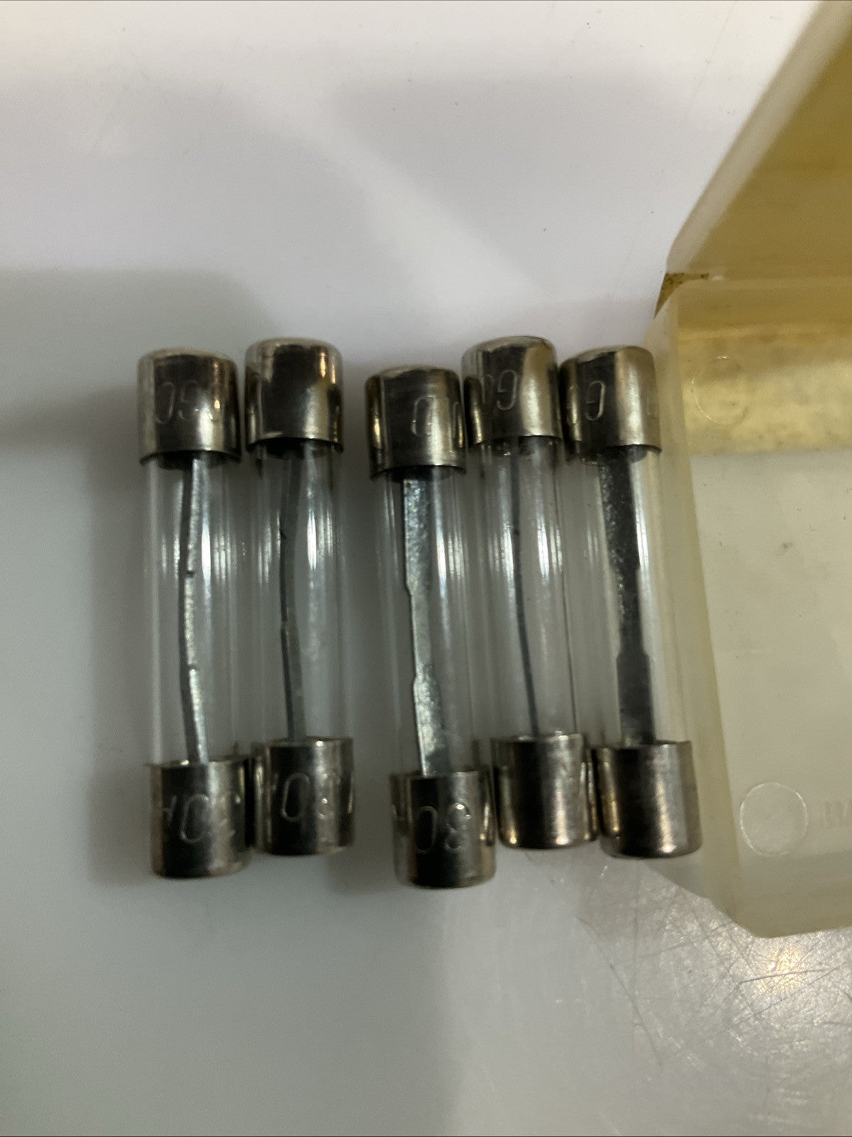 GOULD SHAWMUT GGC30 32V/30A FAST ACTING FUSE LOT OF 40 Z2M