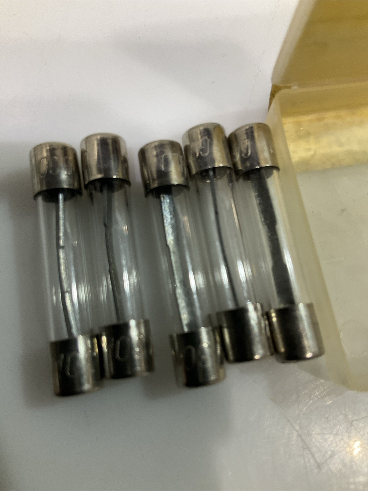 GOULD SHAWMUT GGC30 32V/30A FAST ACTING FUSE LOT OF 40 Z2M