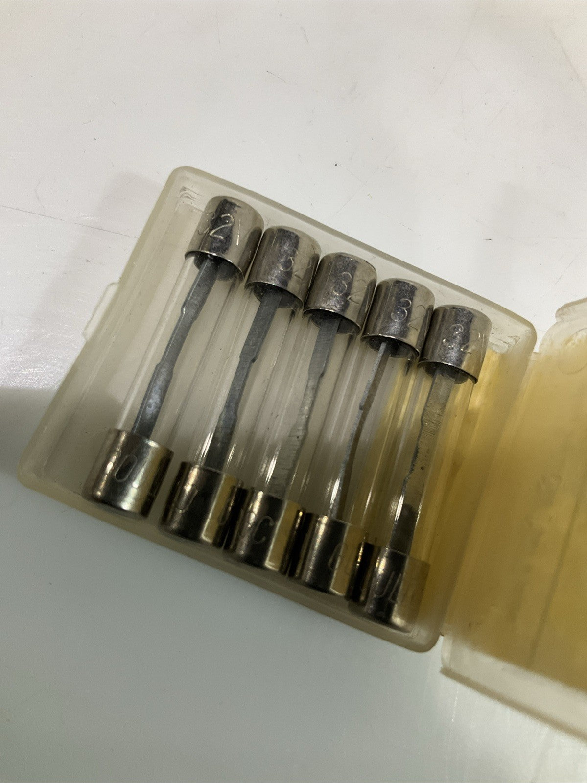 GOULD SHAWMUT GGC30 32V/30A FAST ACTING FUSE LOT OF 40 Z2M