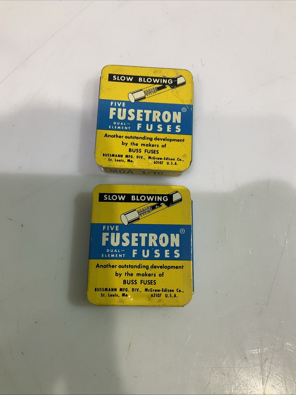 EATON FUSETRON MDA1/10 SLOW-BLOW CERAMIC FUSE LOT OF 9 Z2M