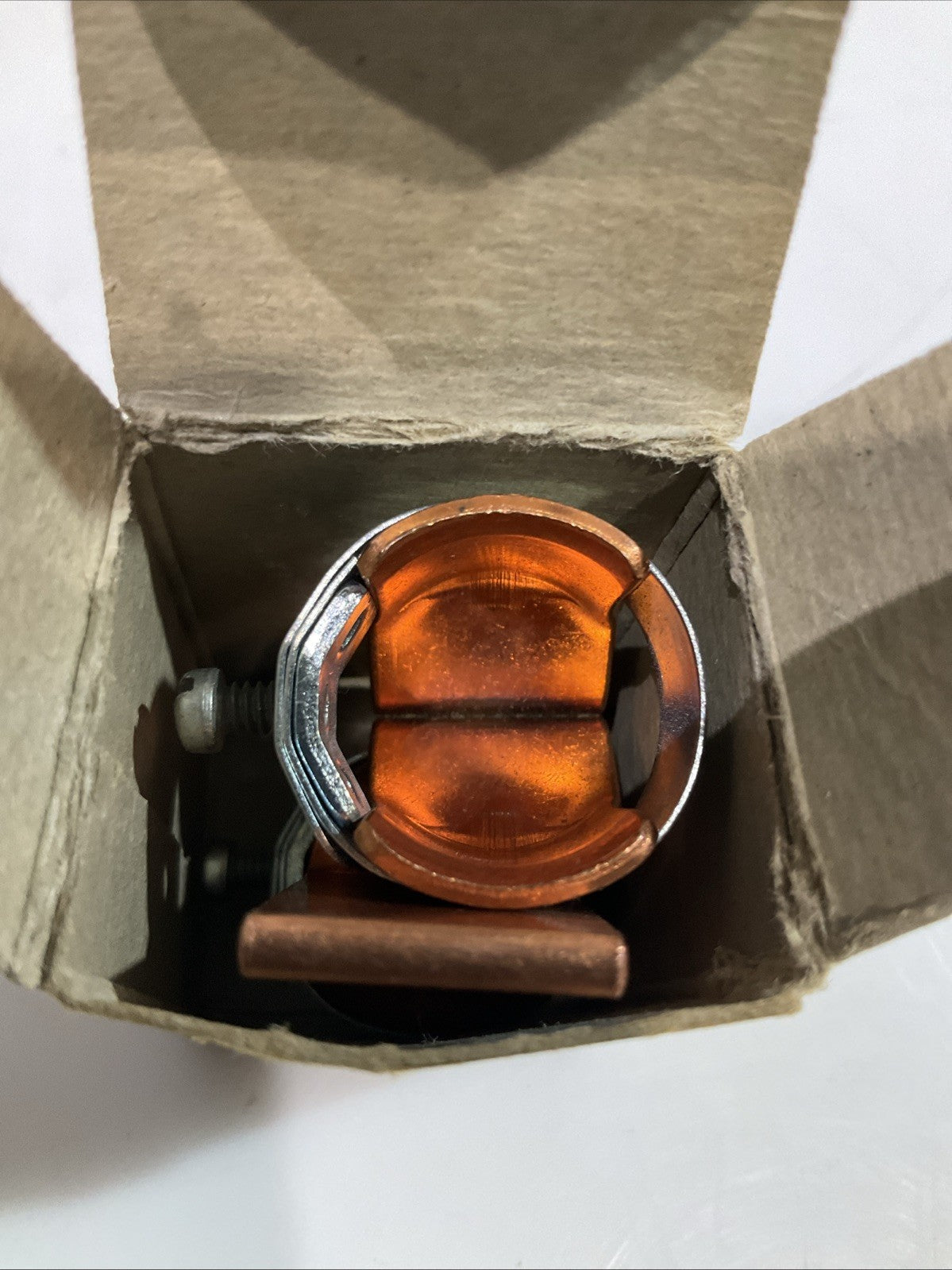 EATON BUSSMANN 216 FUSE REDUCERS LOT OF 2 Z2M