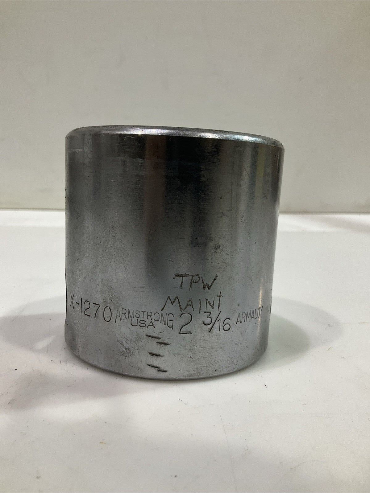 ARMSTRONG X-1270 DRIVE 2 3/16 ARMALOY STANDARD SOCKET Y2M